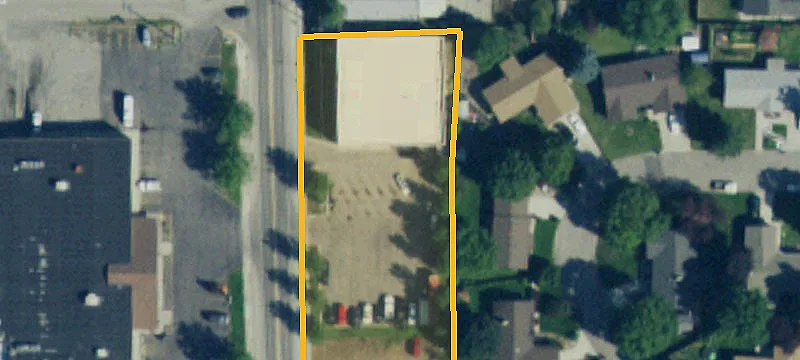 600 Main St