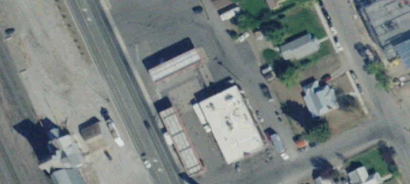 200 Frnt St