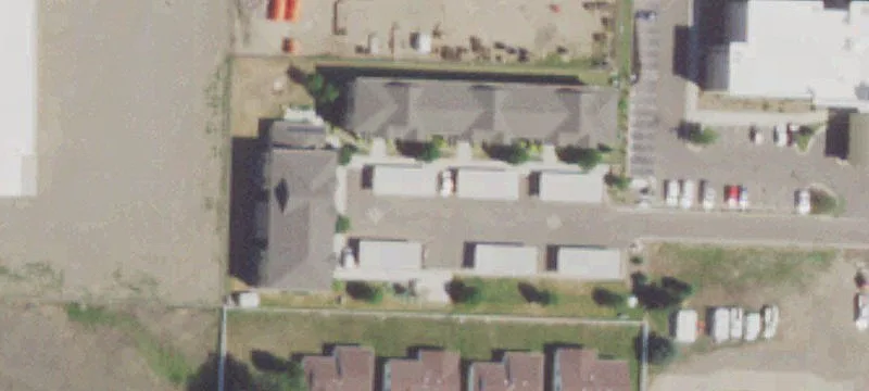 Merrill Ave