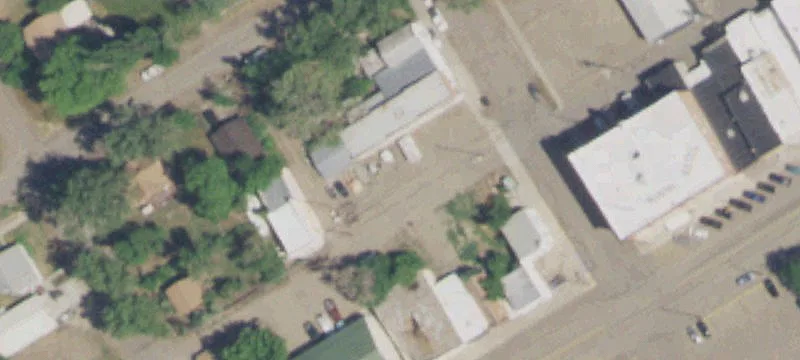 152 8th Ave