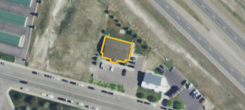 2744 Colonial Dr