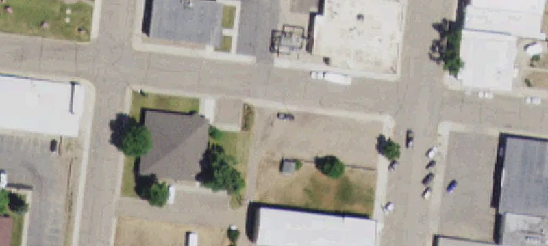 85 4th St
