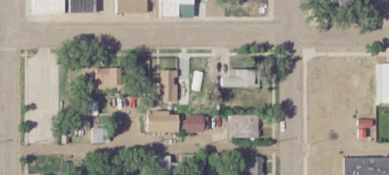 211 Benton St