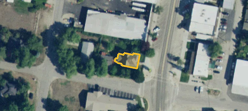 327 Main St