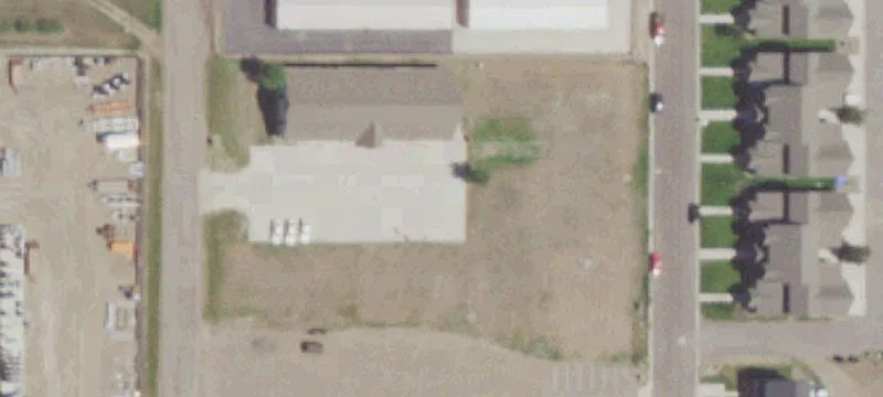 Merrill Ave