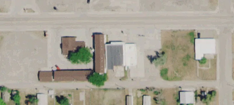 822 3rd W St