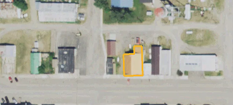 25 Main W St