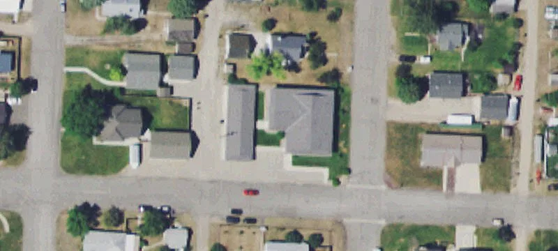 925 College Ave