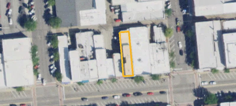 220 Main St