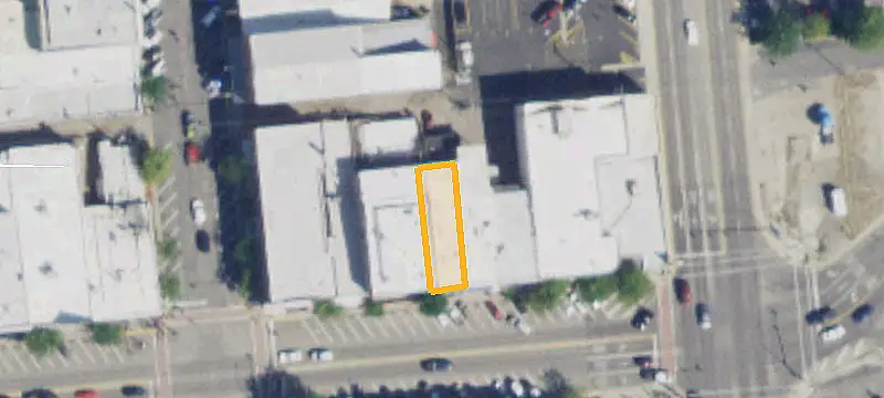 126 Main St