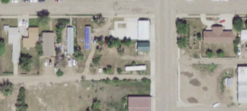 312 2nd W Ave