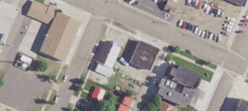 208 2nd SE Ave