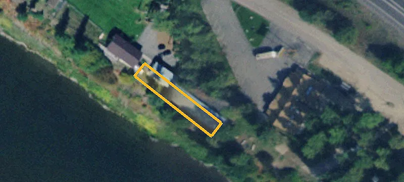 128 Frontage E Rd