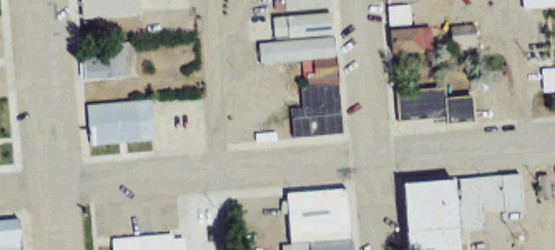 46 1st E St