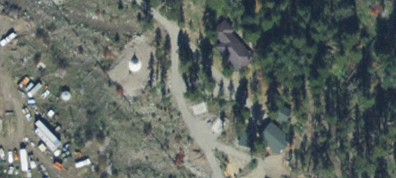 2492 Riv Rd