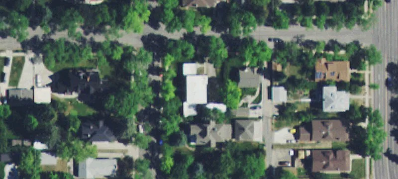 725 Dearborn Ave