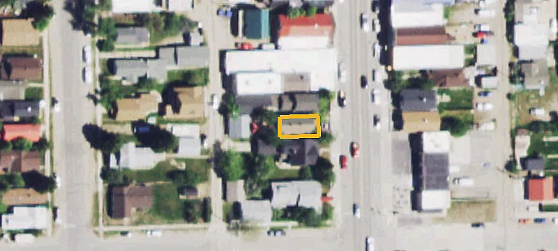 217 Broadway Ave