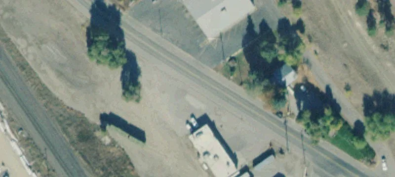 309 Railroad Ave