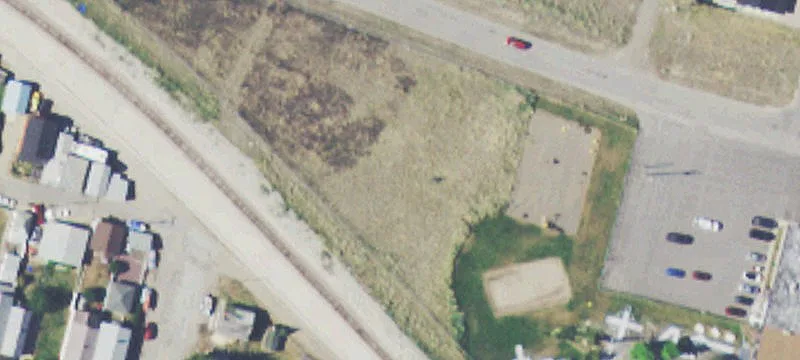 918 Commercial Ave