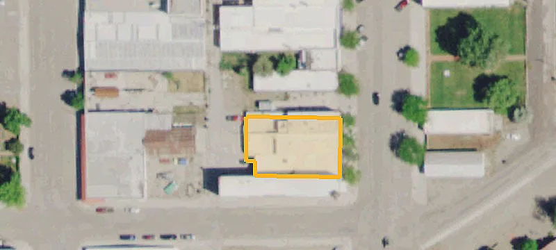 208 Ctr Ave