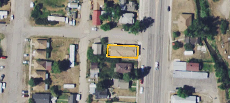 200 Main St