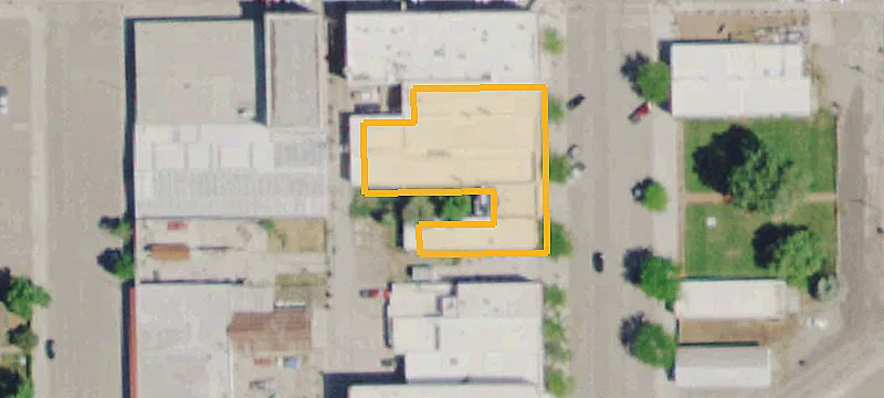 214 Ctr Ave