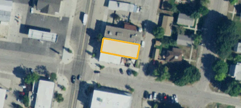 118 Main St