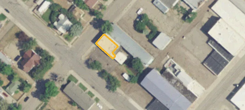 33 1st SW Ave