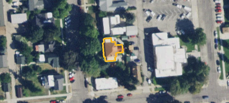 212 3rd St