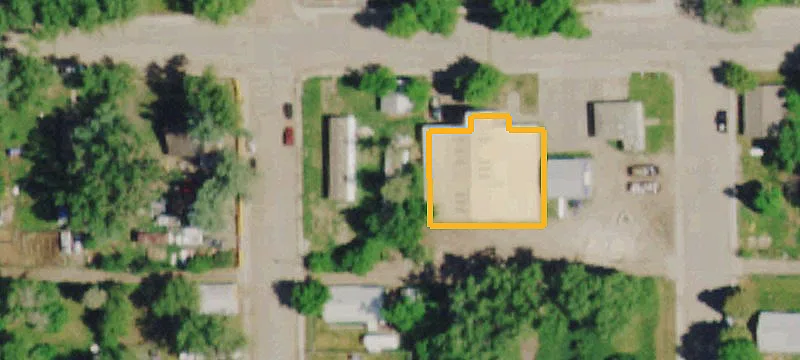 120 Helen St