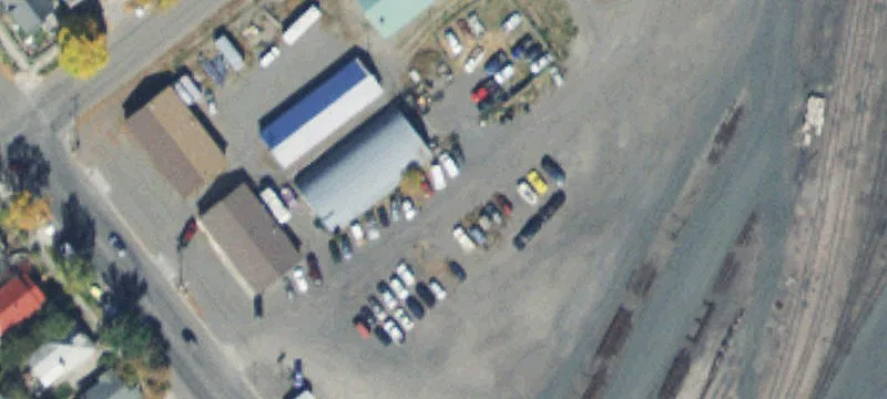 320 12th N Main St