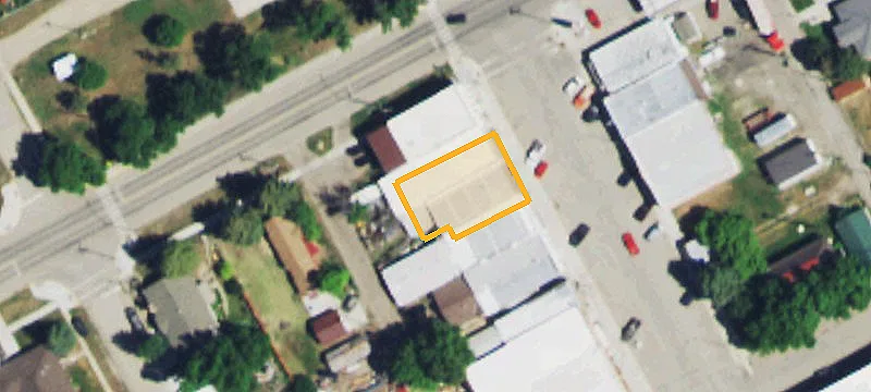 101 Main St