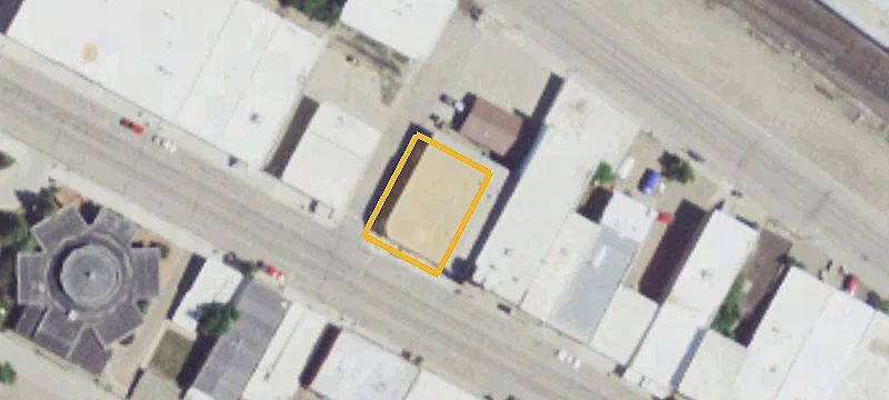 239 Main St