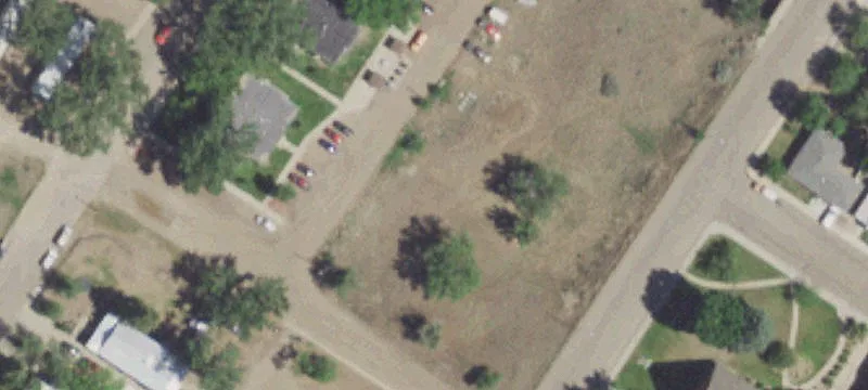 900 Sargent Ave