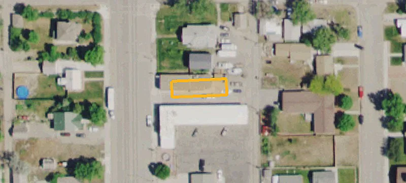 721 Ctr Ave