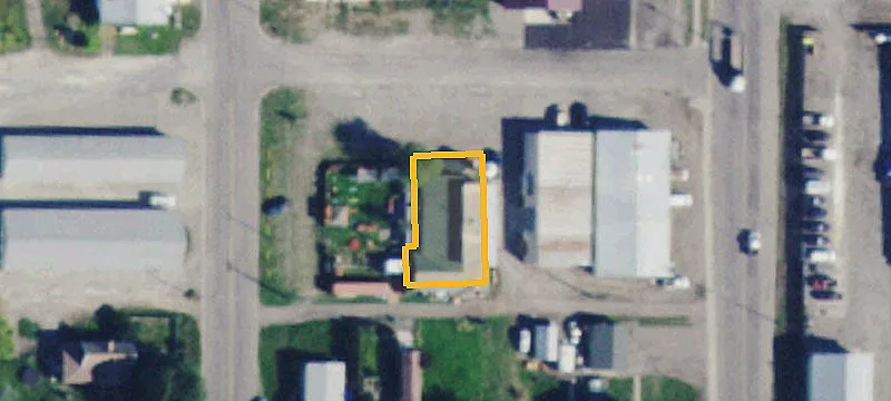 6 10th E Ave