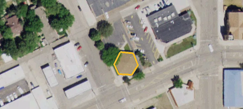 1101 Main St