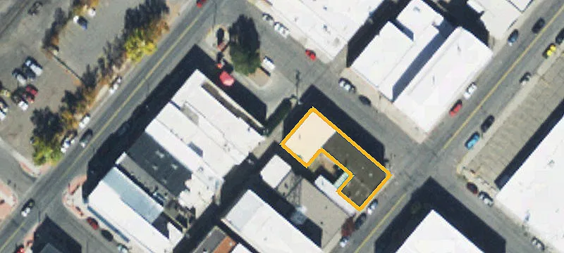 24 Ctr St