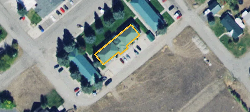 300 8th Ave