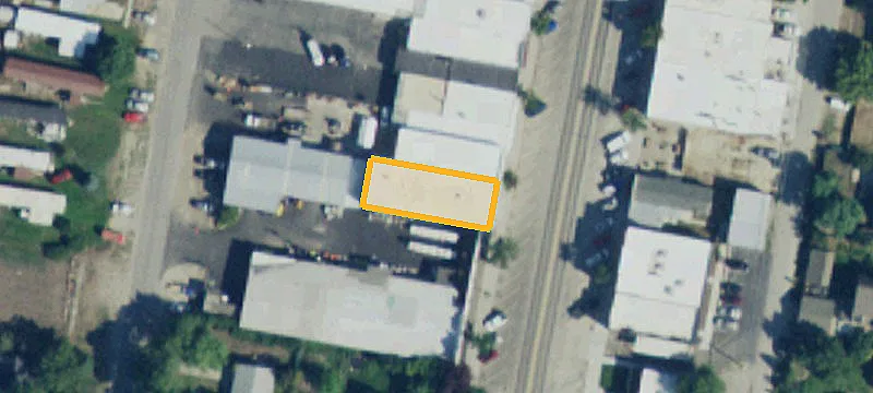 319 Main St
