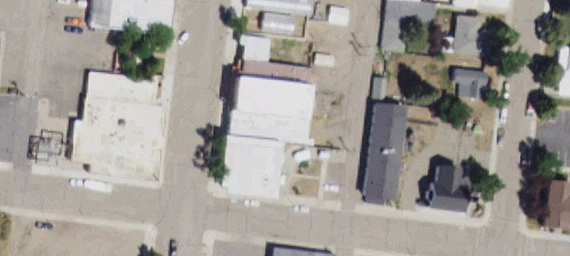 332 Indiana St