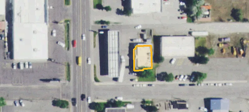 2401 Montana Ave