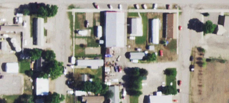 208 Broadway Ave