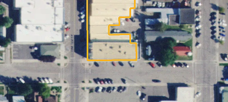 423 Main St