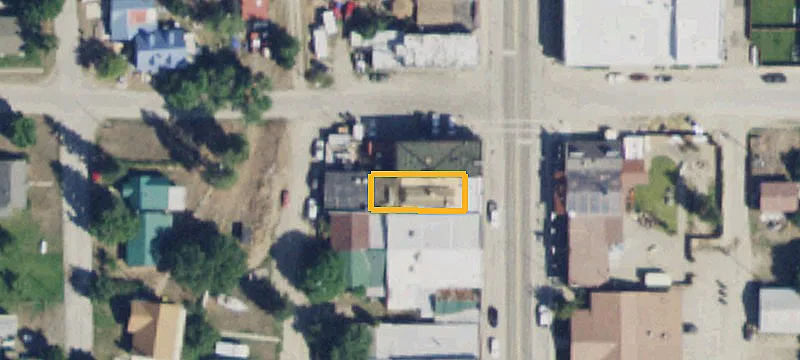 123 Main St