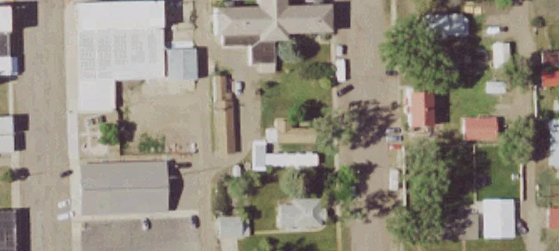 211 Mcdonald S Ave