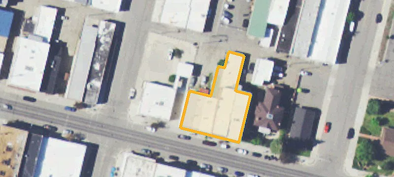 206 Park Ave