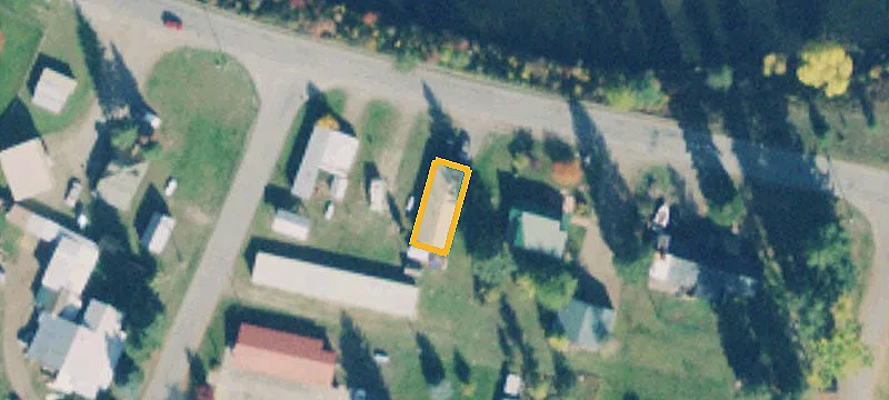 106 Noxon Ave