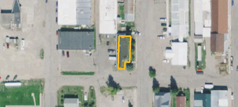 15 1st SE Ave