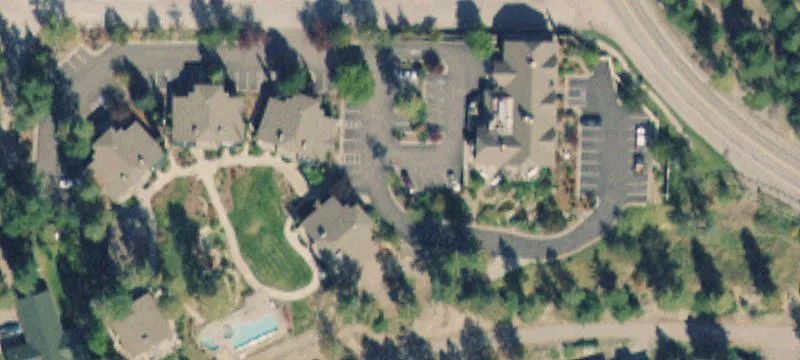 14735 Sylvan Dr